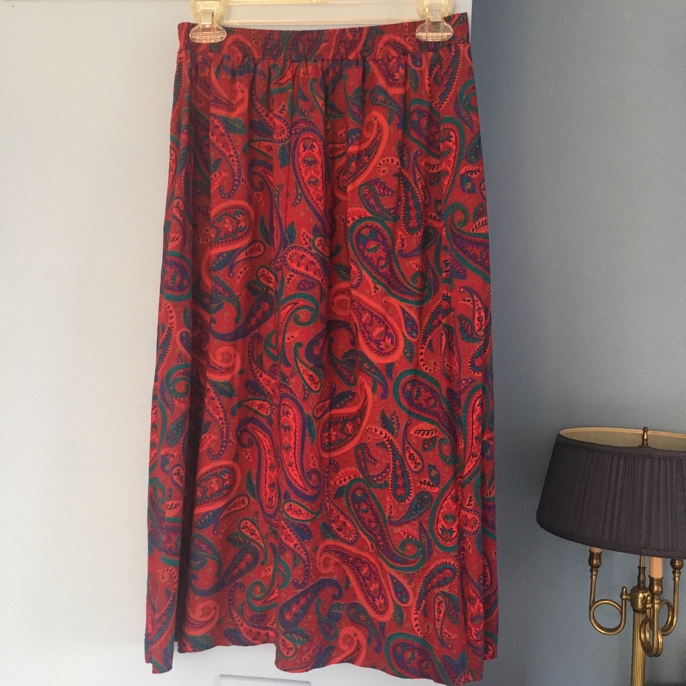 Vintage paisley pleated midi skirt